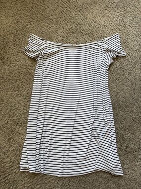 Old Navy White and Black Striped Off-Shoulder Dress
